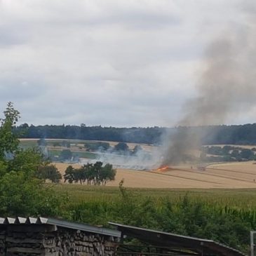 Acker im Flächenbrand